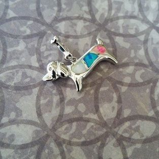 opaal-ketting-hanger-hondje-met-bot